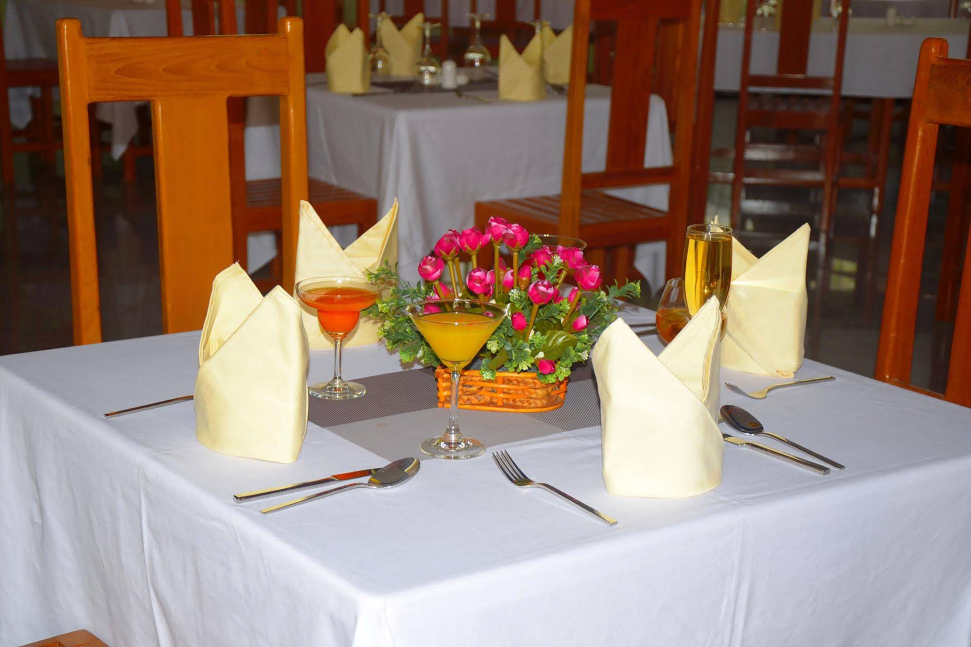 Jade Royal Hotel Monywa