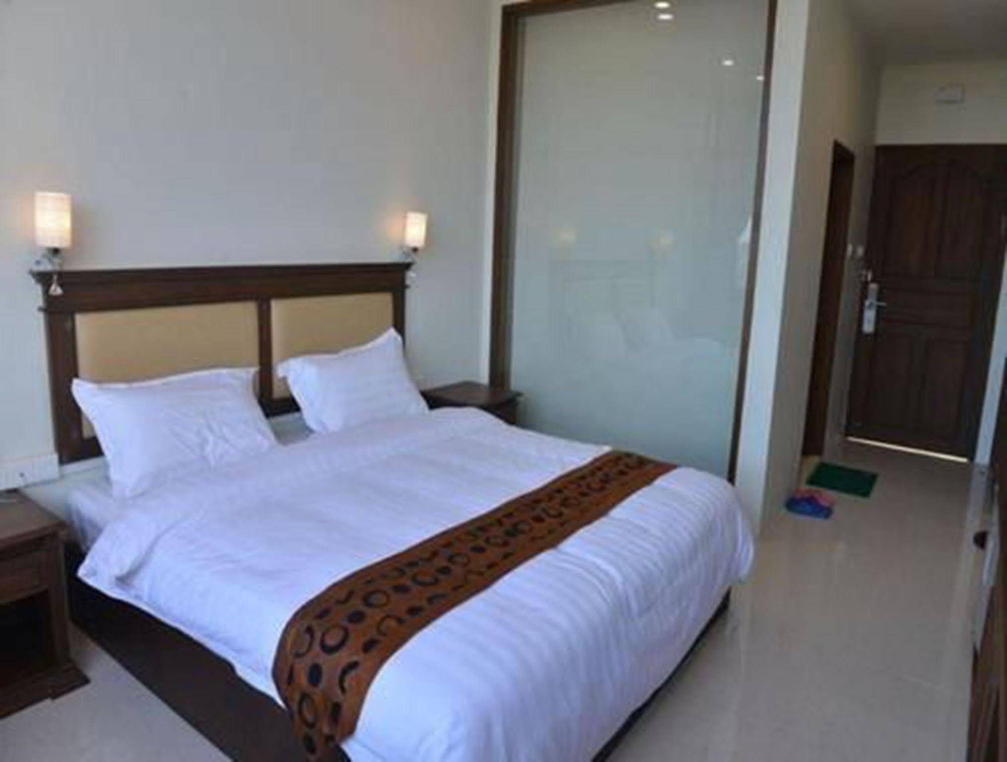Hotel Myitkyina