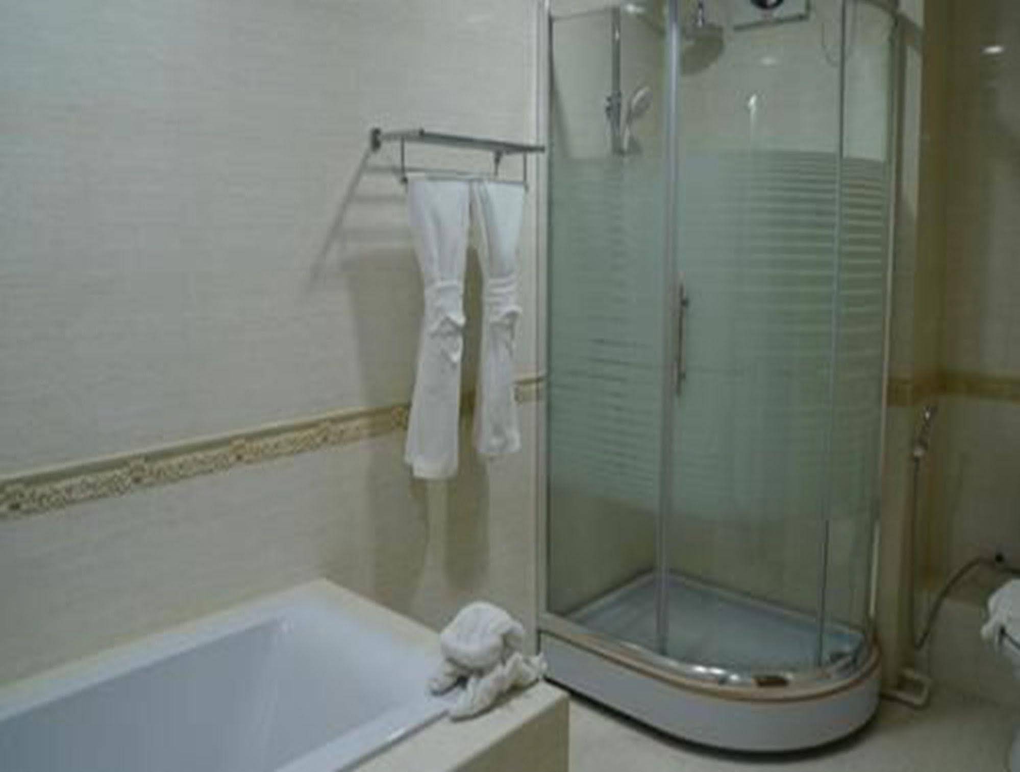 Myat Nan Yone Hotel