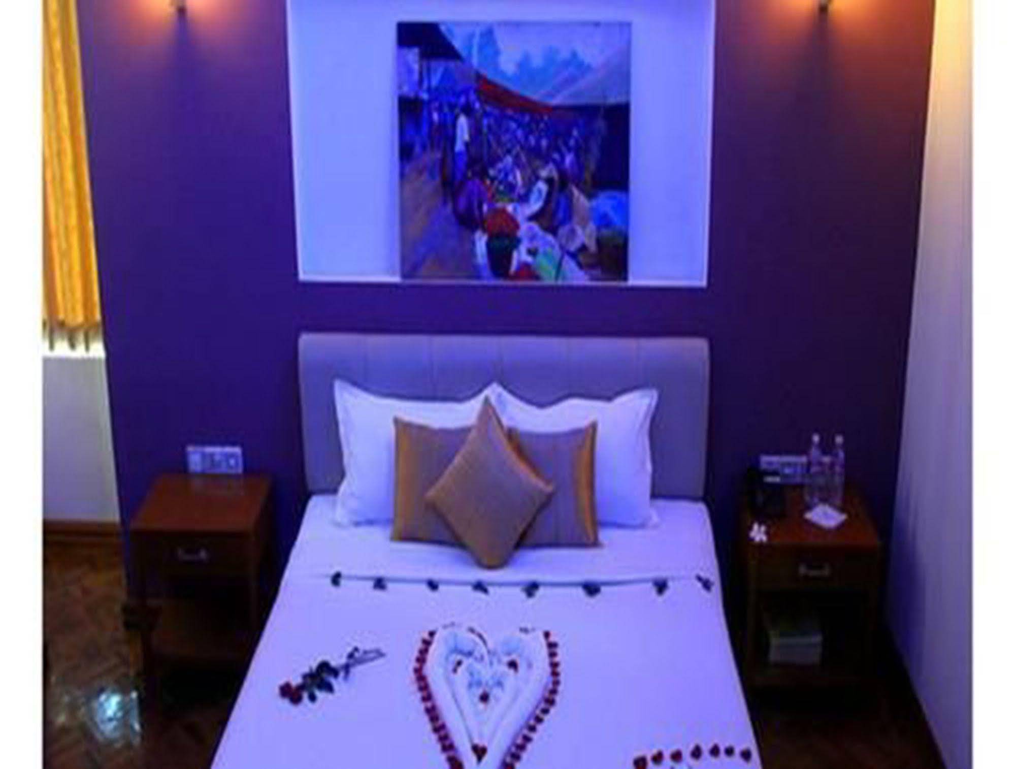 Myat Nan Yone Hotel