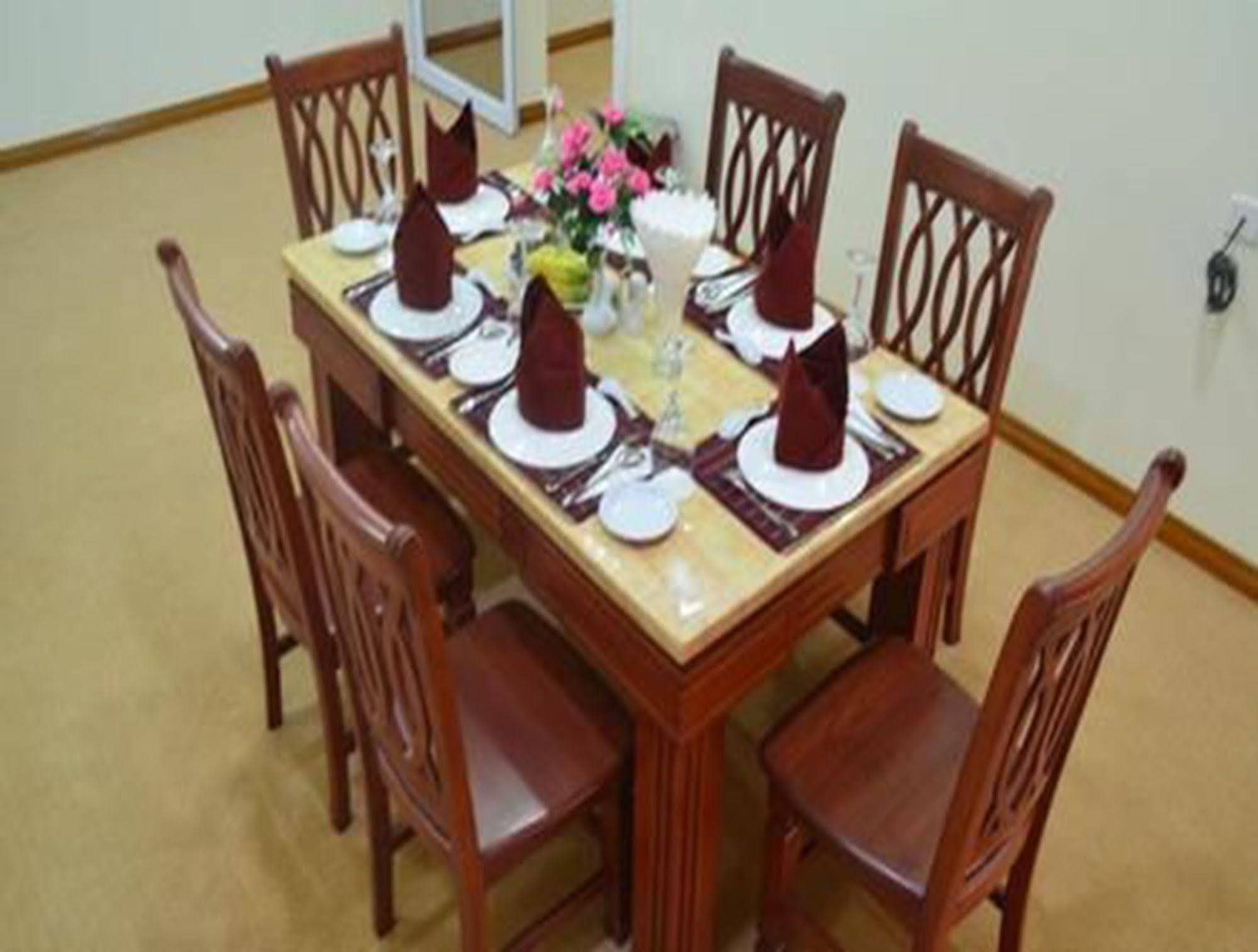 Myat Nan Yone Hotel