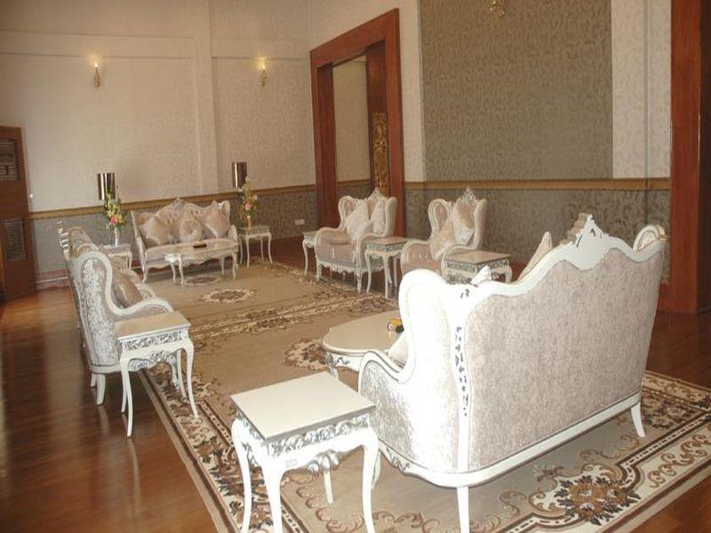 Royal President Hotel