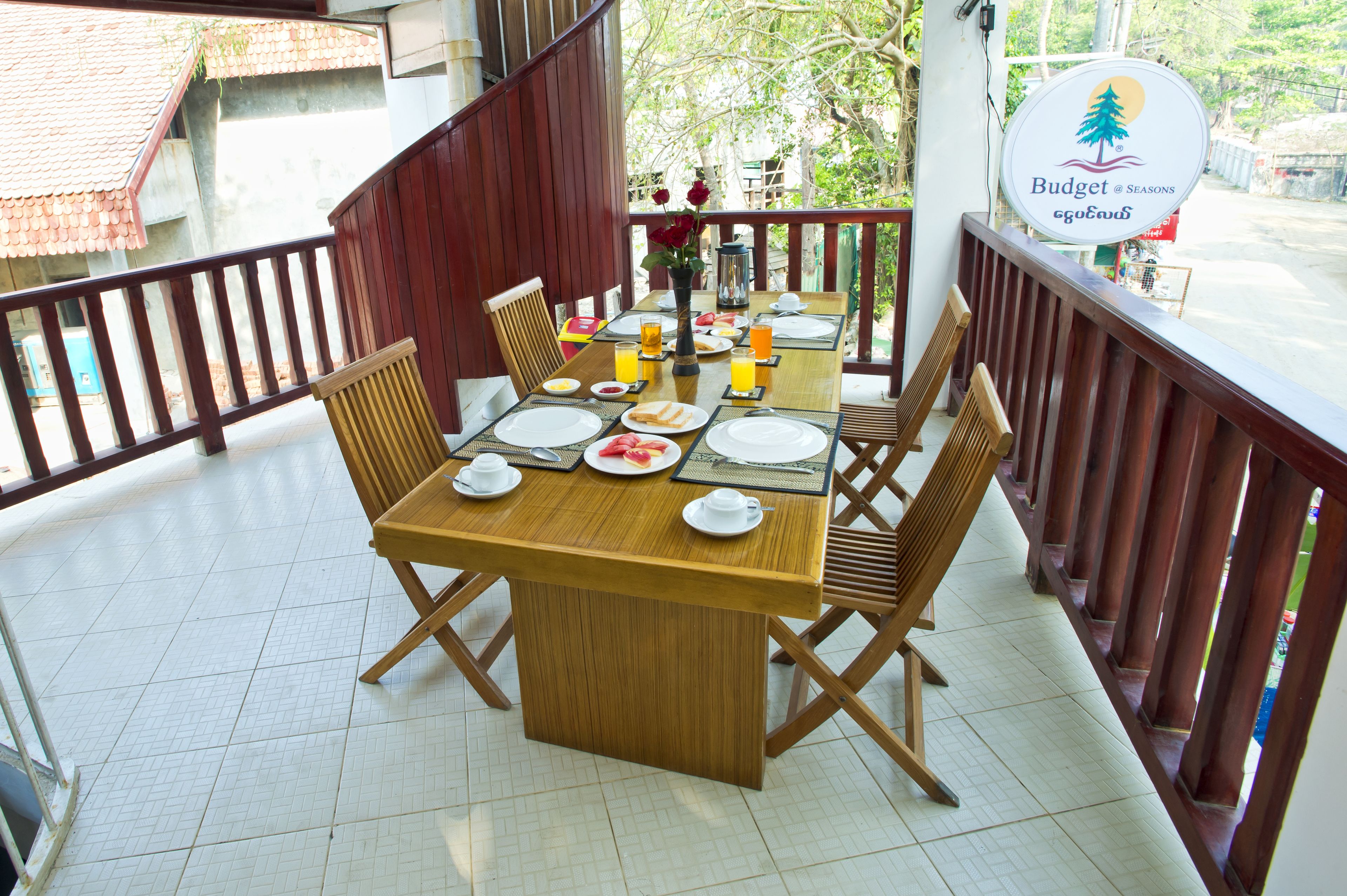 Season B&B - Ngapali - Hostel