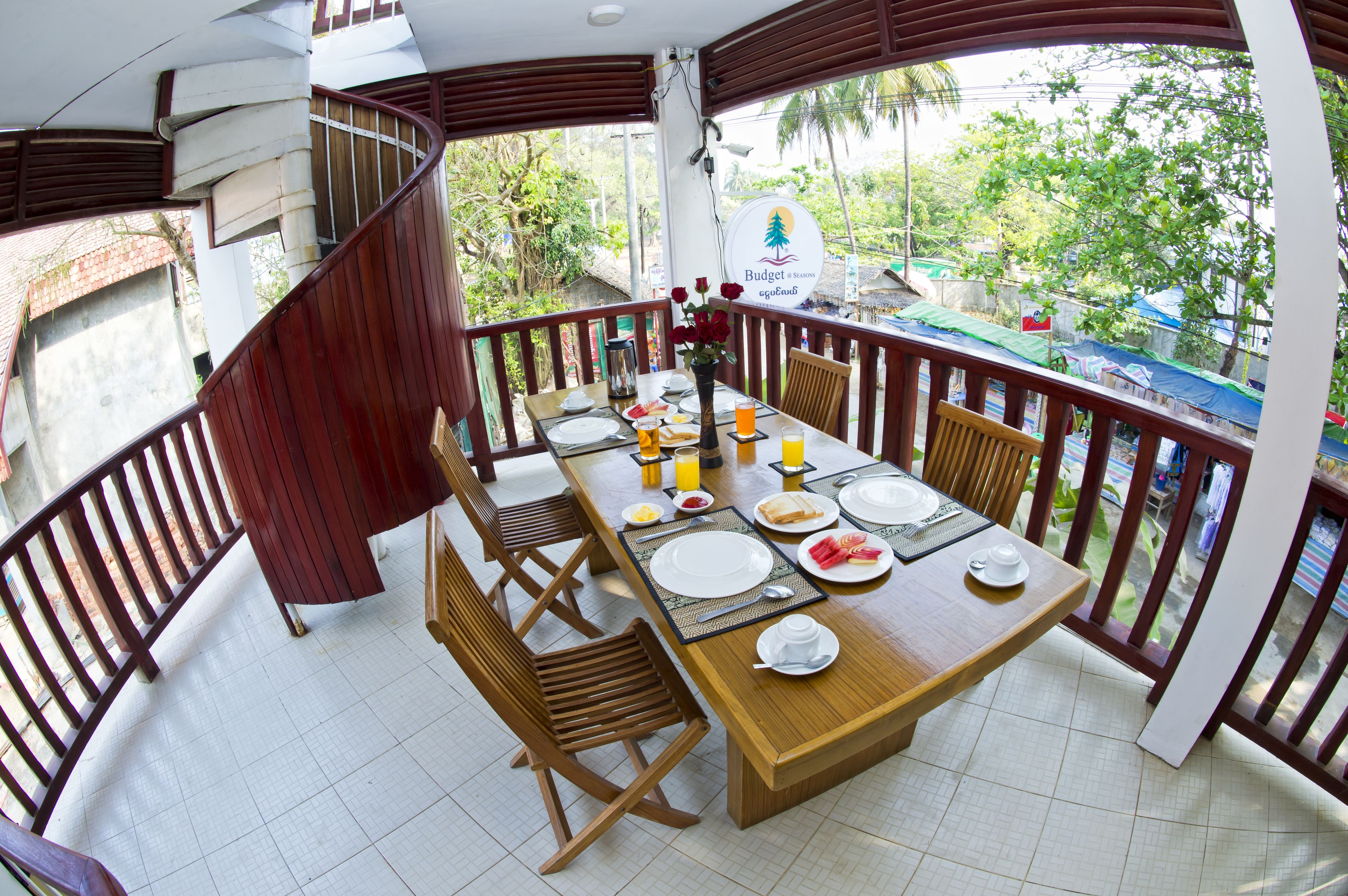 Season B&B - Ngapali - Hostel