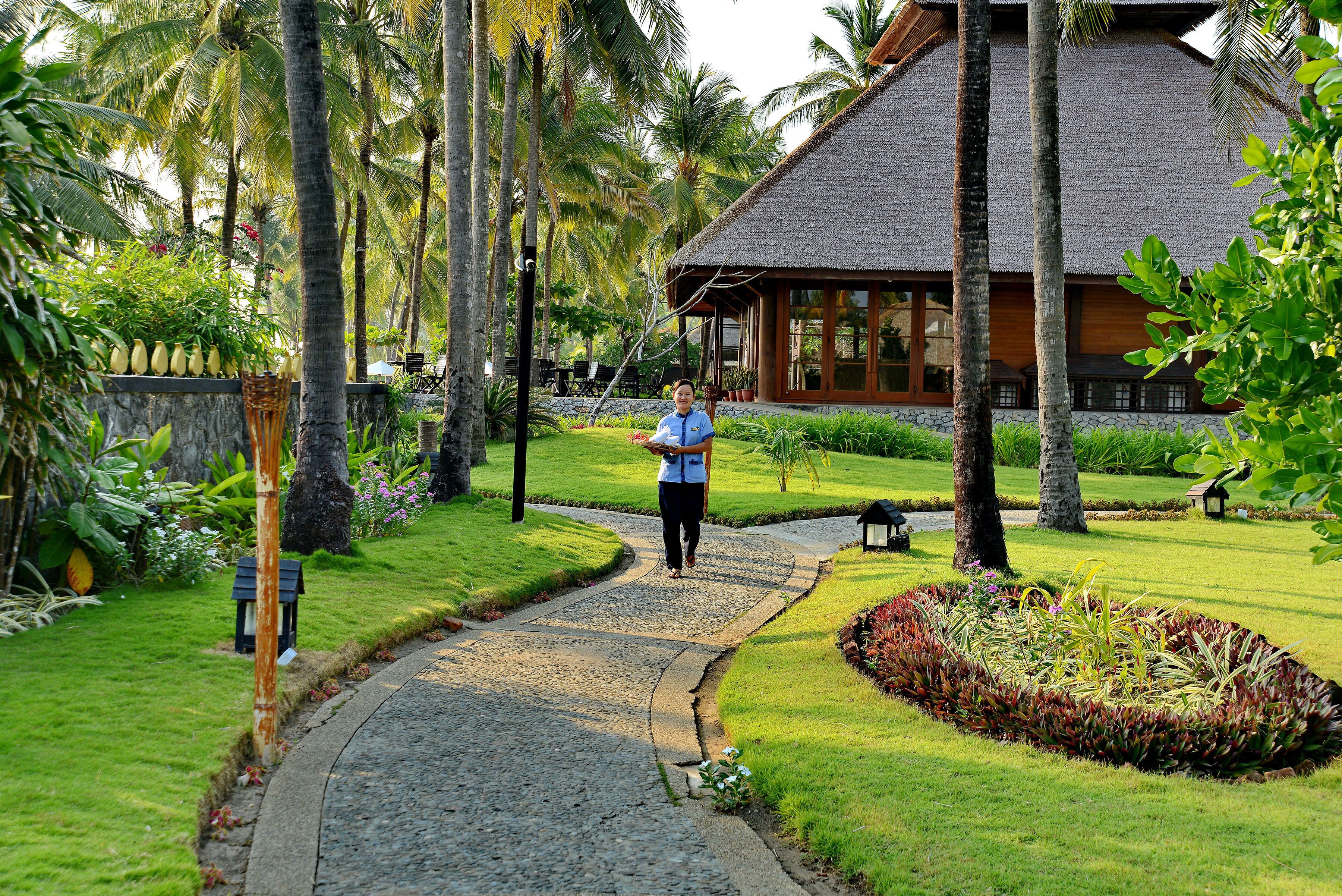 One Myanmar Resort Ngwe Saung