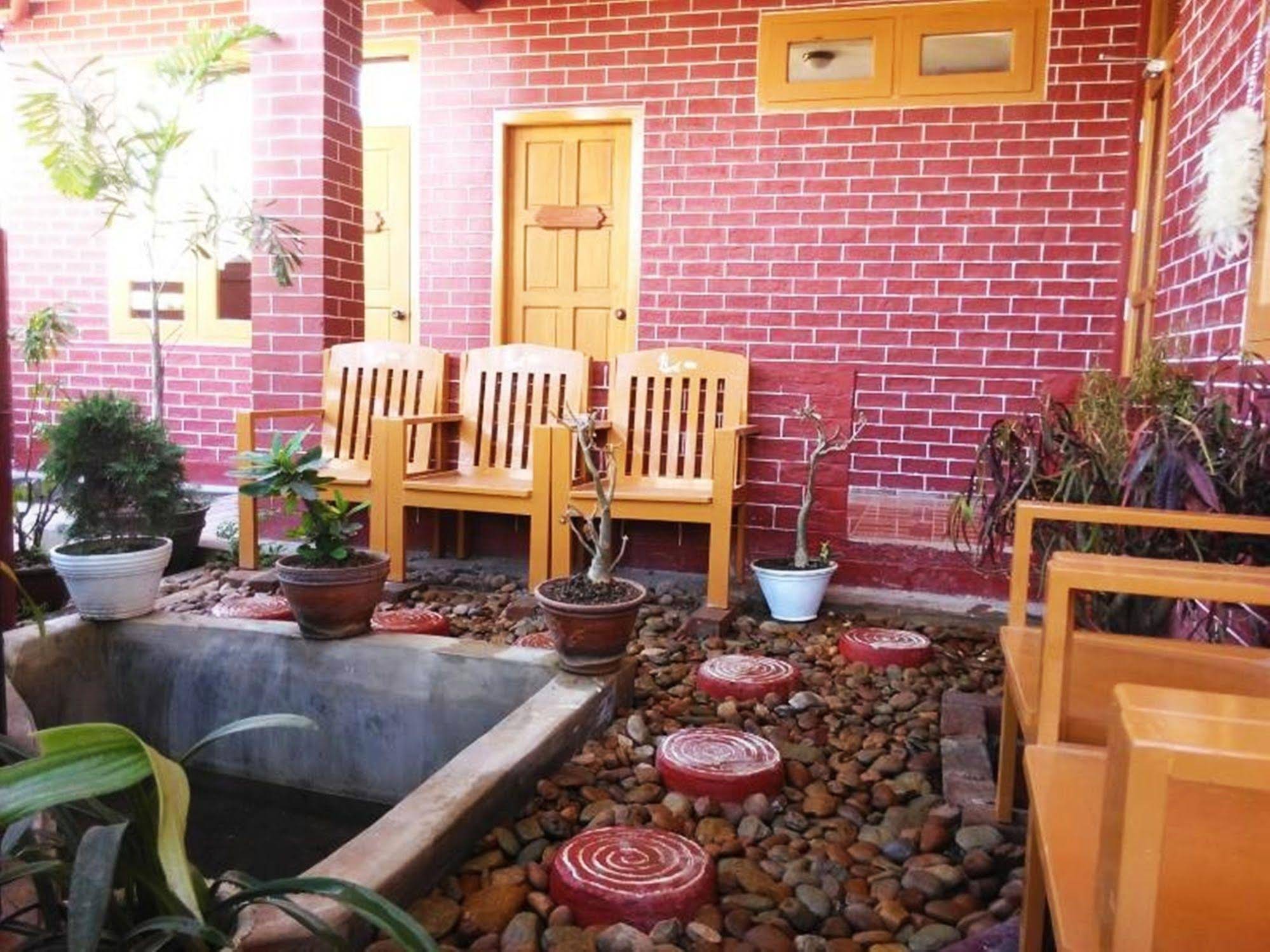 Inle Star Hotel