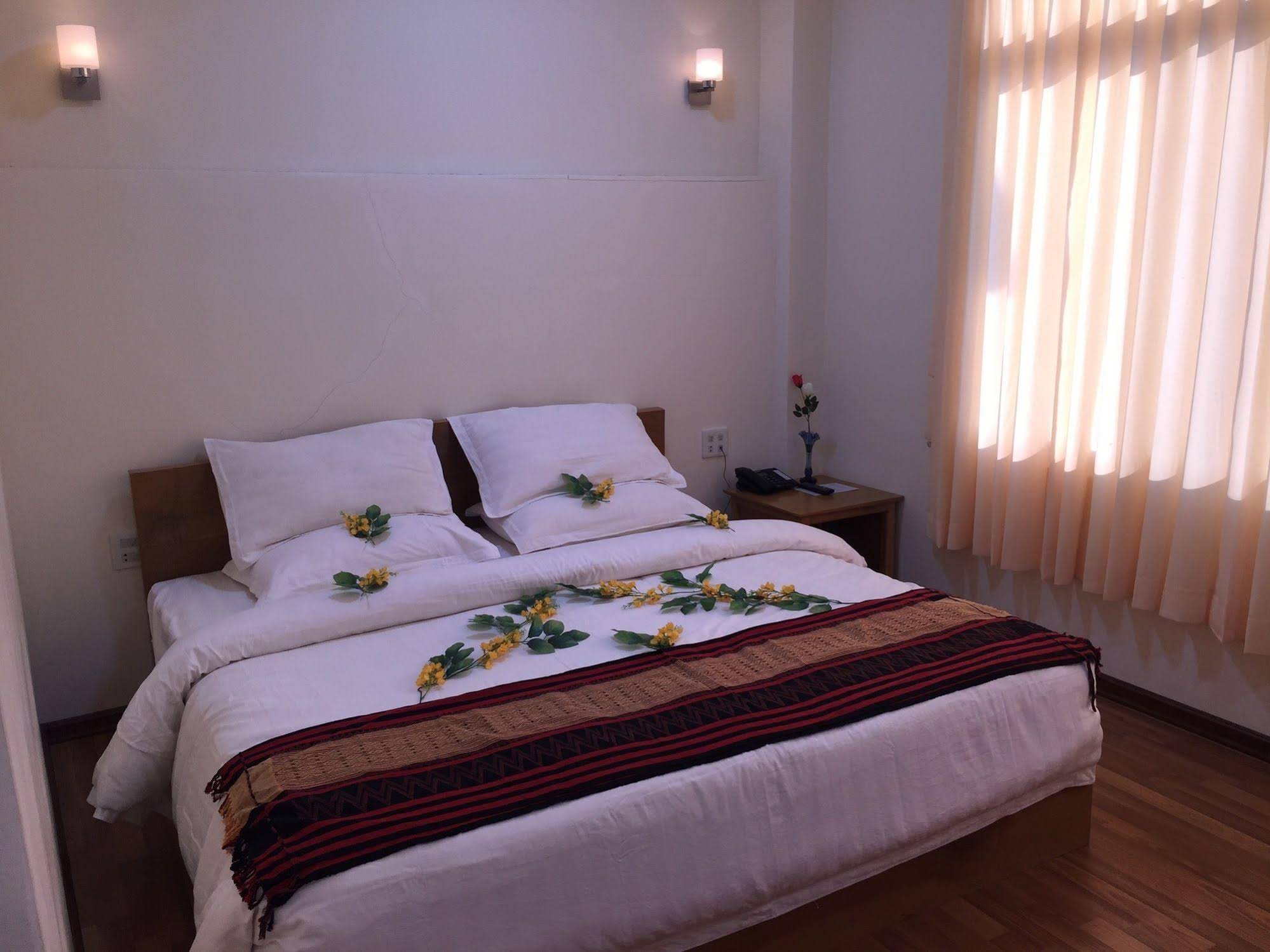 Inle Star Hotel
