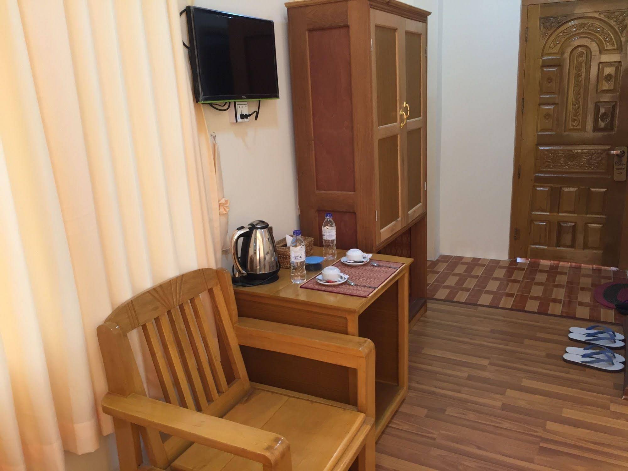 Inle Star Hotel