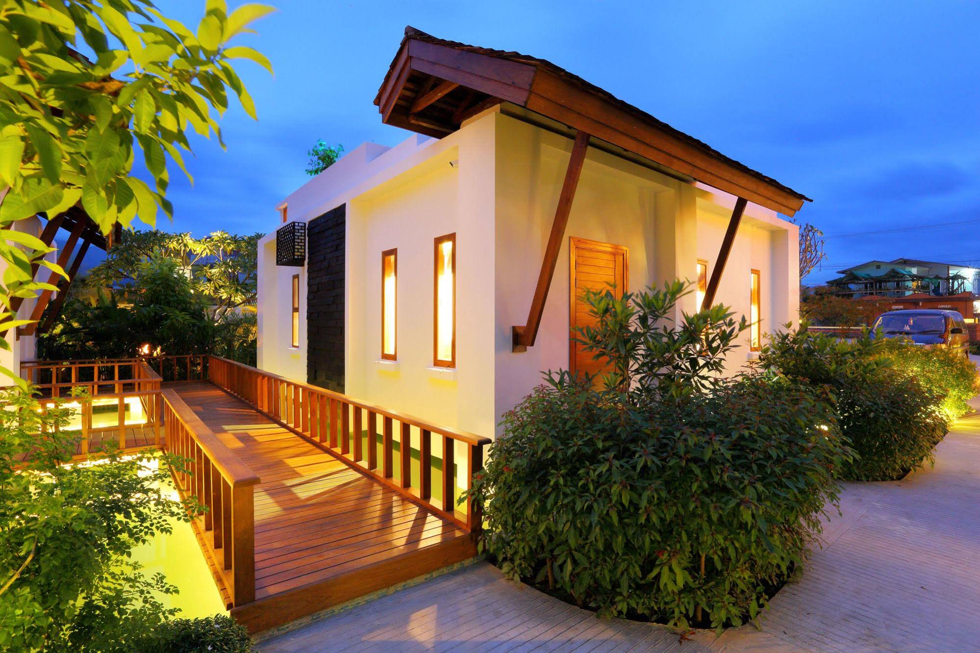 Mount Inle Hotel And Resort