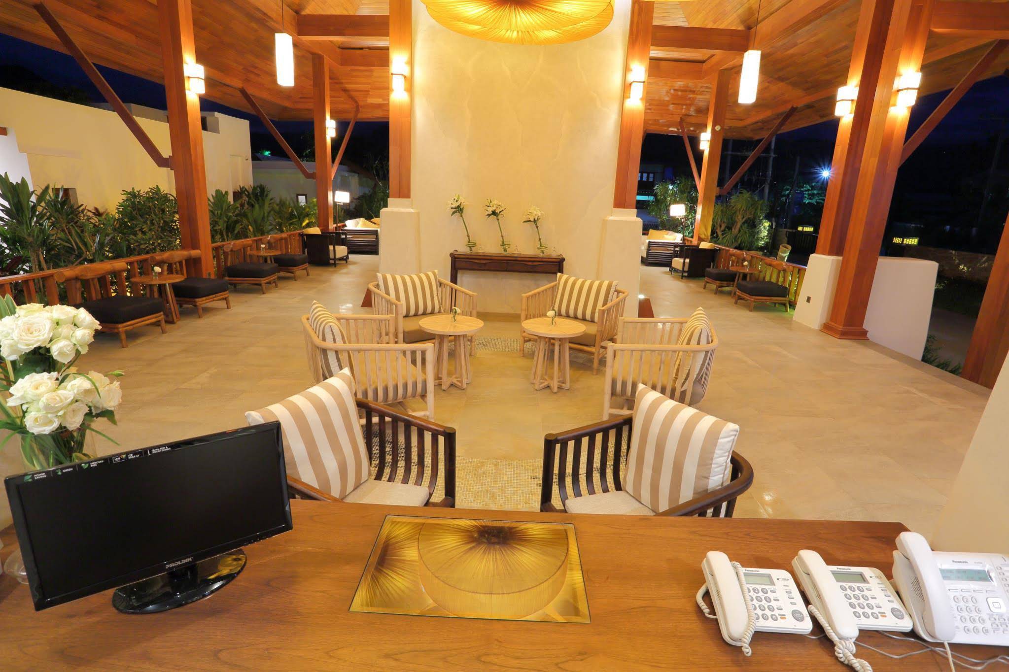 Mount Inle Hotel And Resort