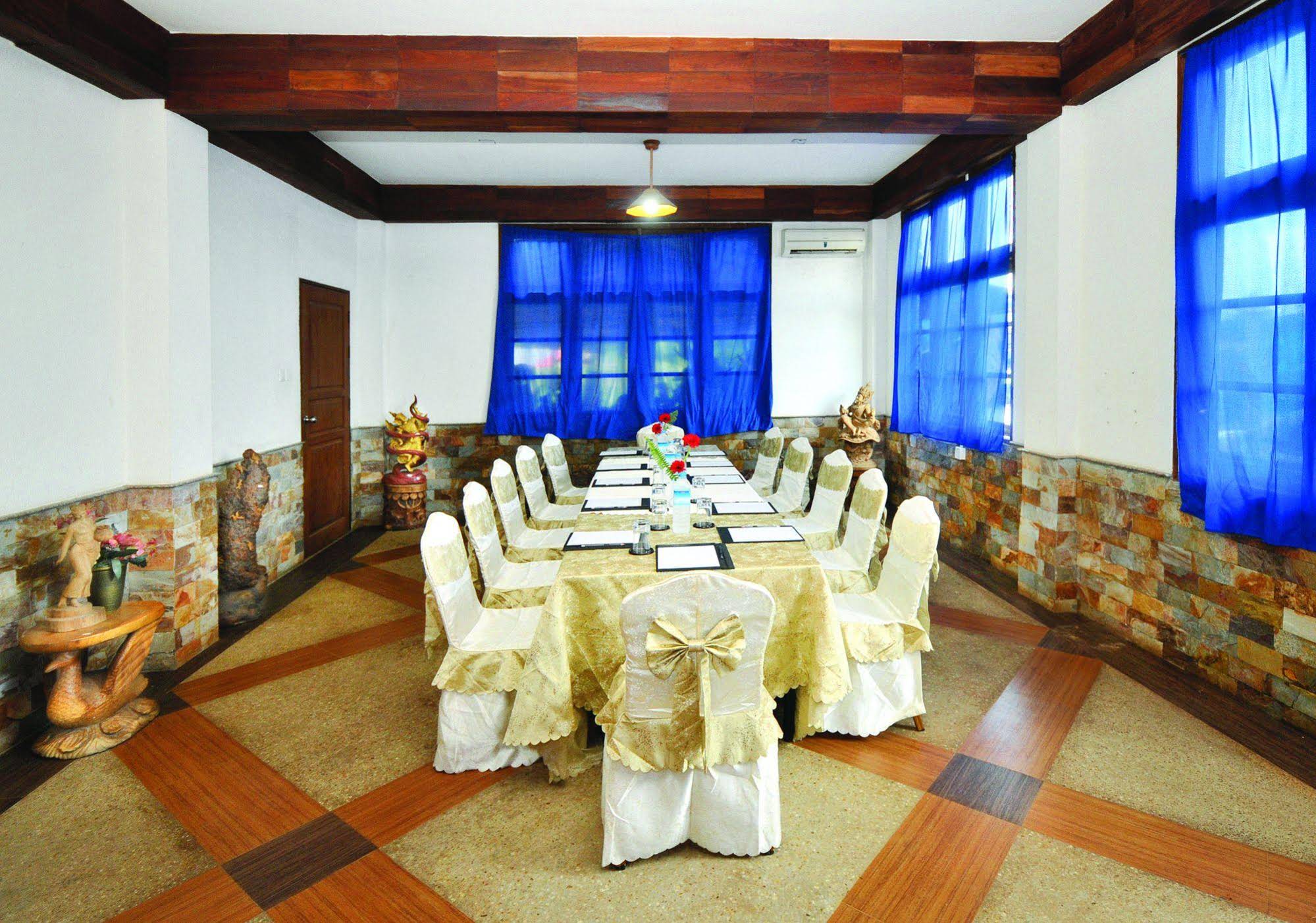 Shwe Pyi Resort