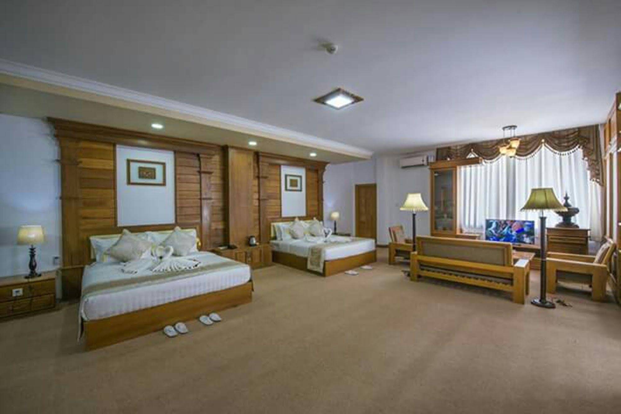 Hotel Shwe Nann Htike