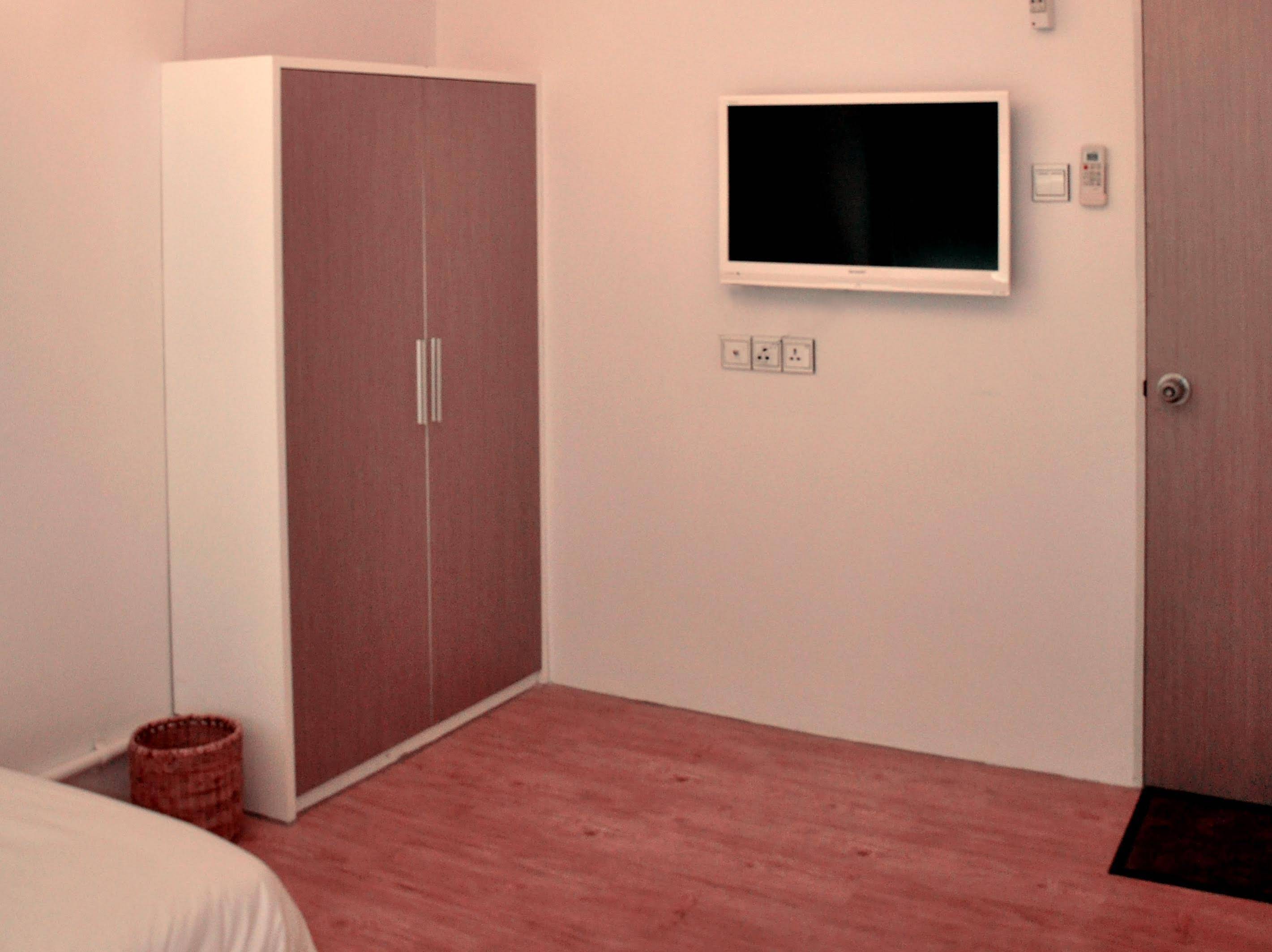 30th Corner Boutique Hostel