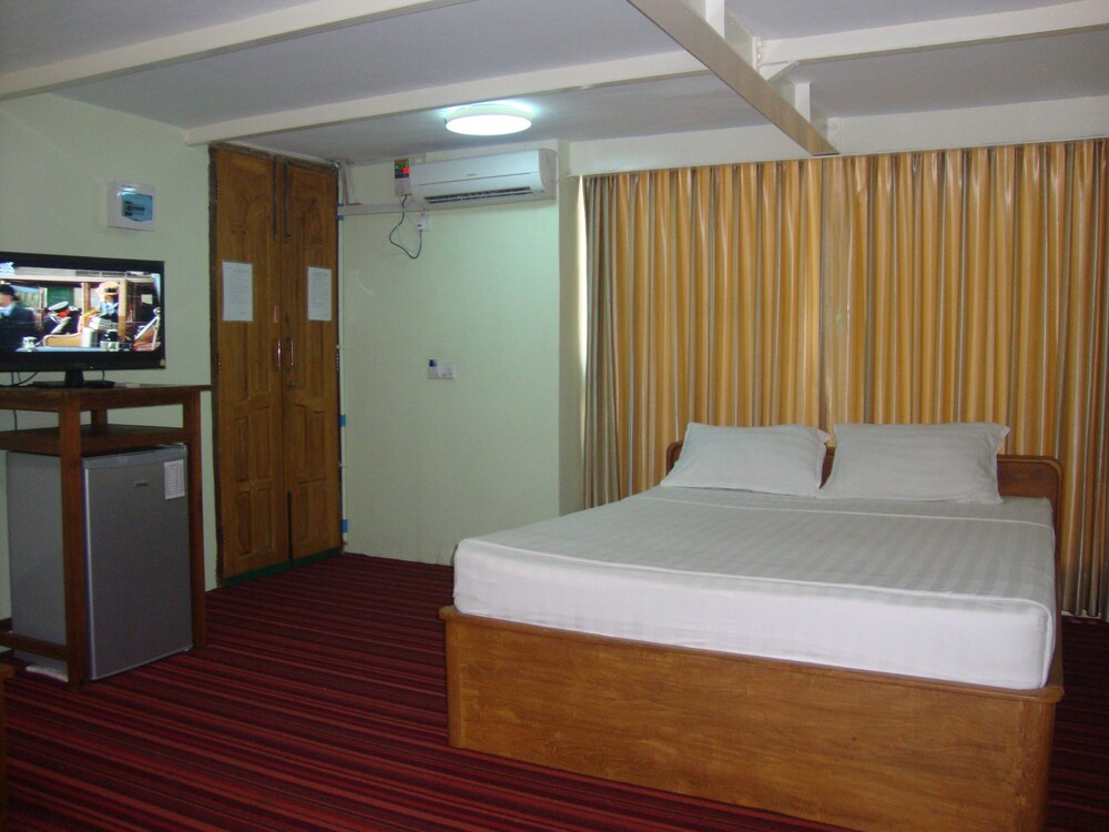 Yangon Urban Hotel