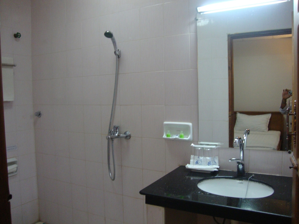 Yangon Urban Hotel