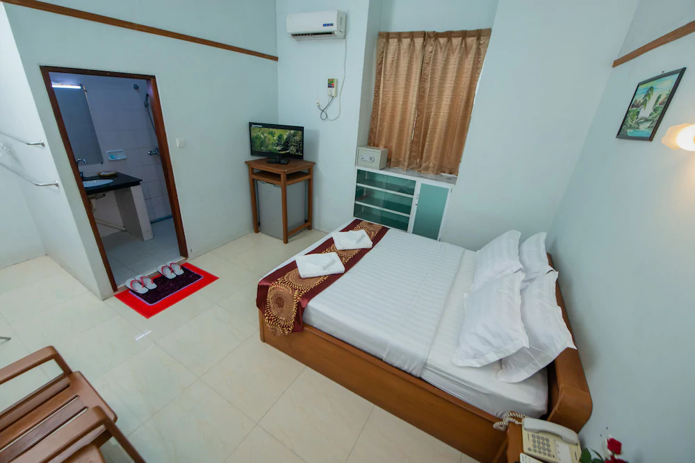Yangon Urban Hotel