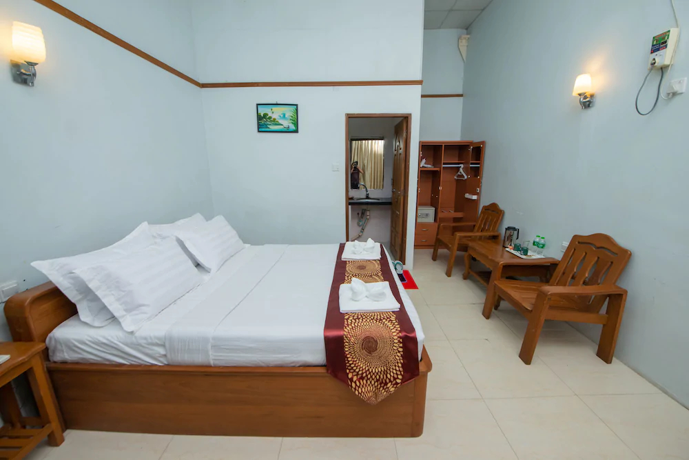 Yangon Urban Hotel