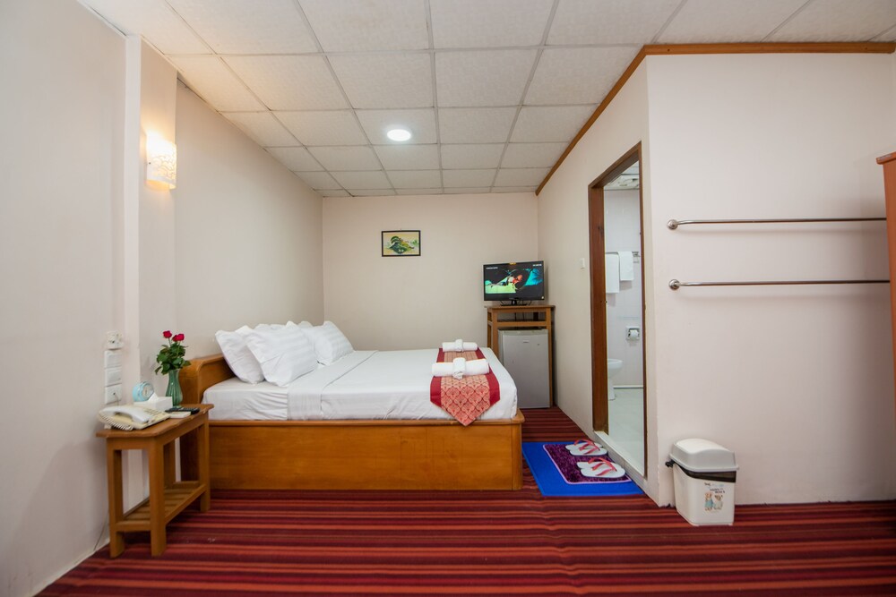 Yangon Urban Hotel