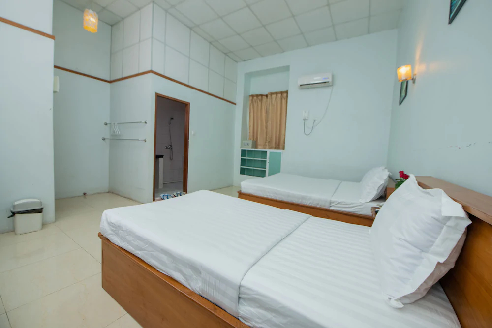 Yangon Urban Hotel