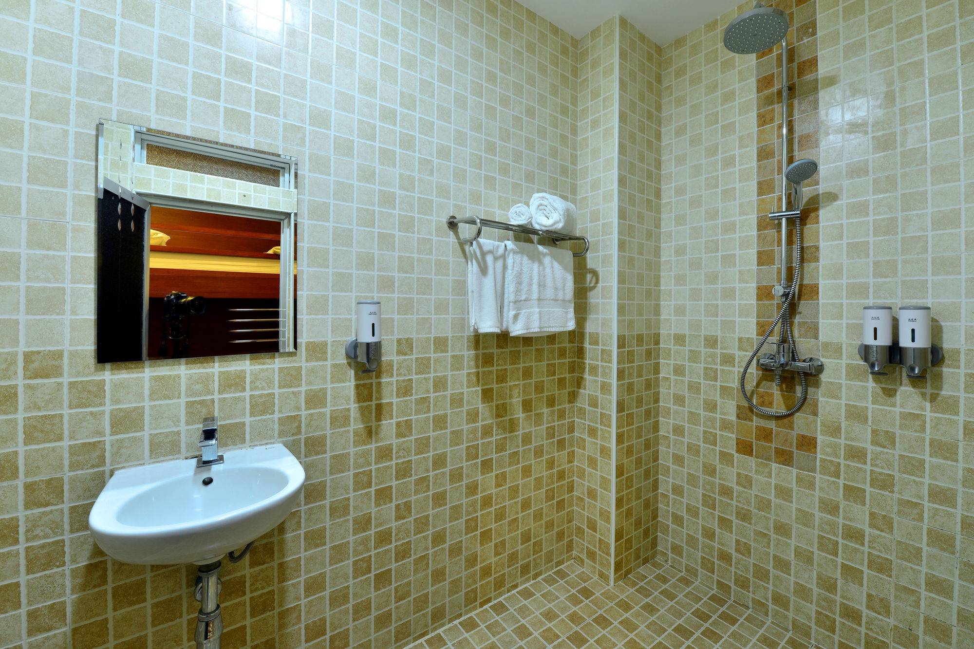 Backpacker Bed and Breakfast