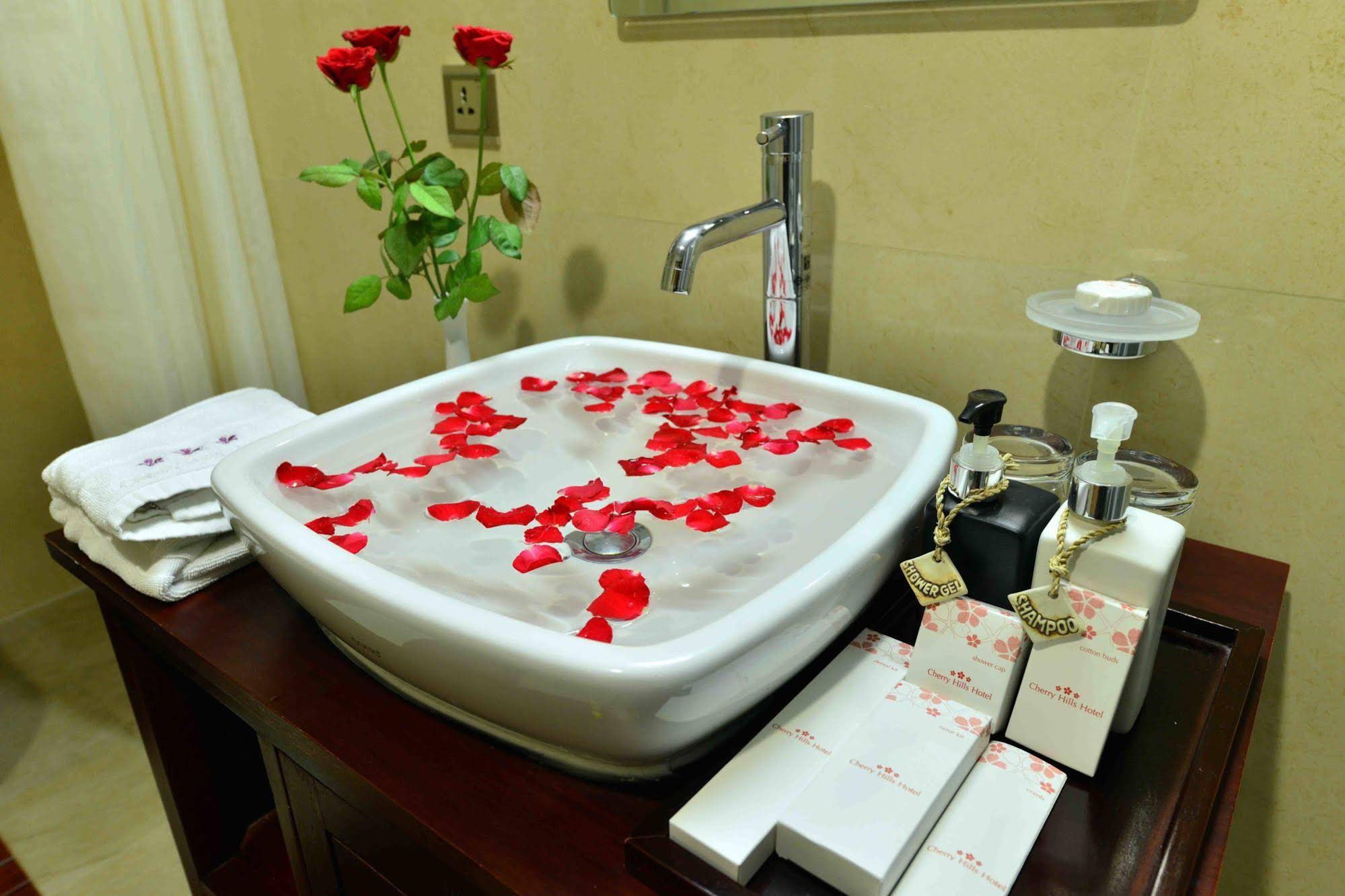 Cherry Hills Hotel