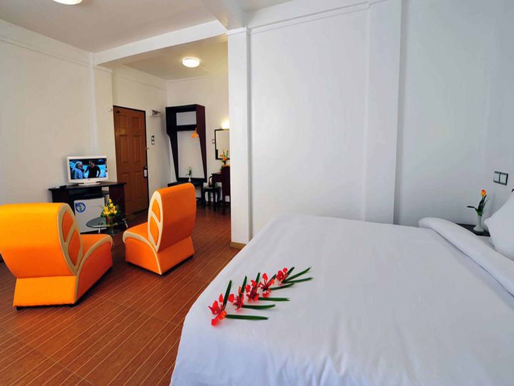 Clover Hotel