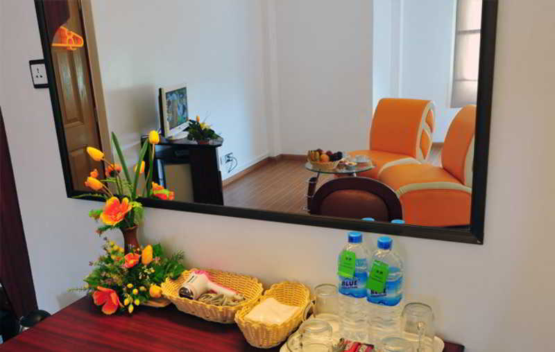 Clover Hotel