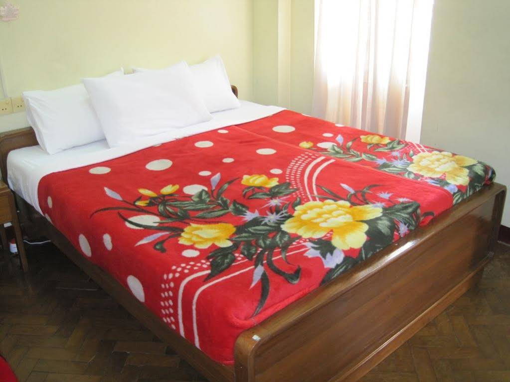 Golden Guest Inn
