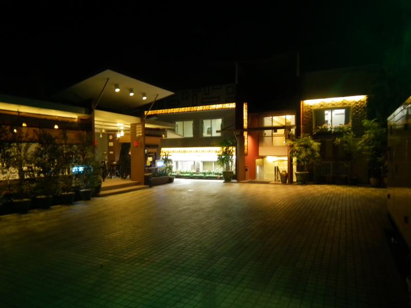 Golden Silk Road Hotel