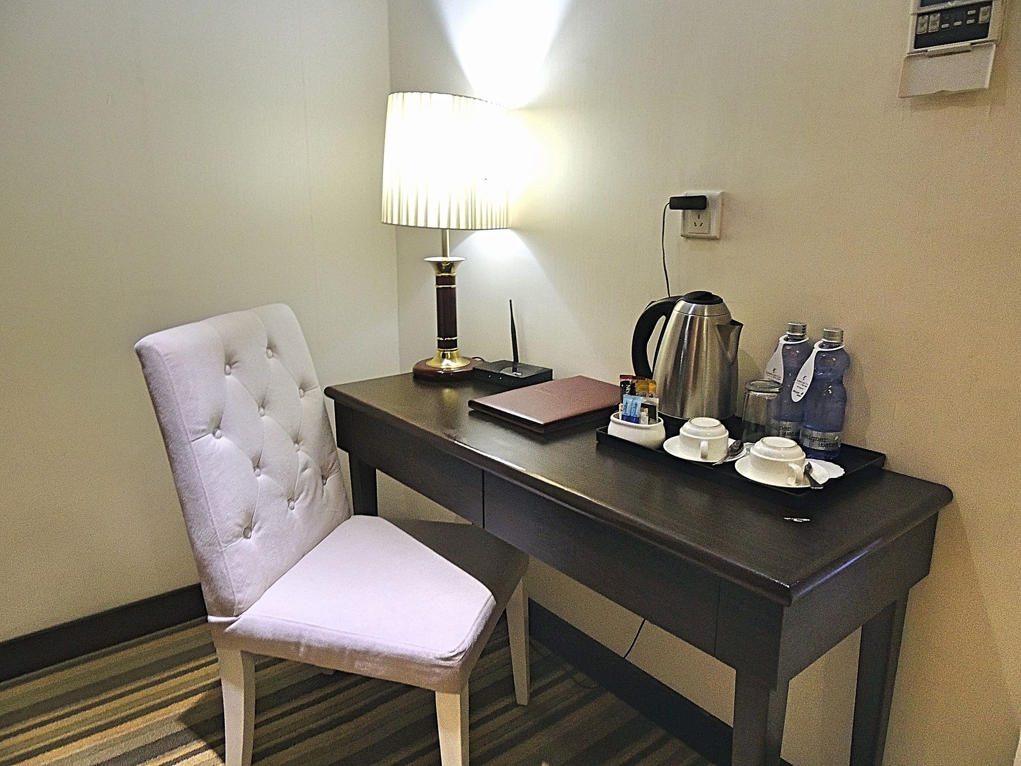 Esperado Lake View Hotel