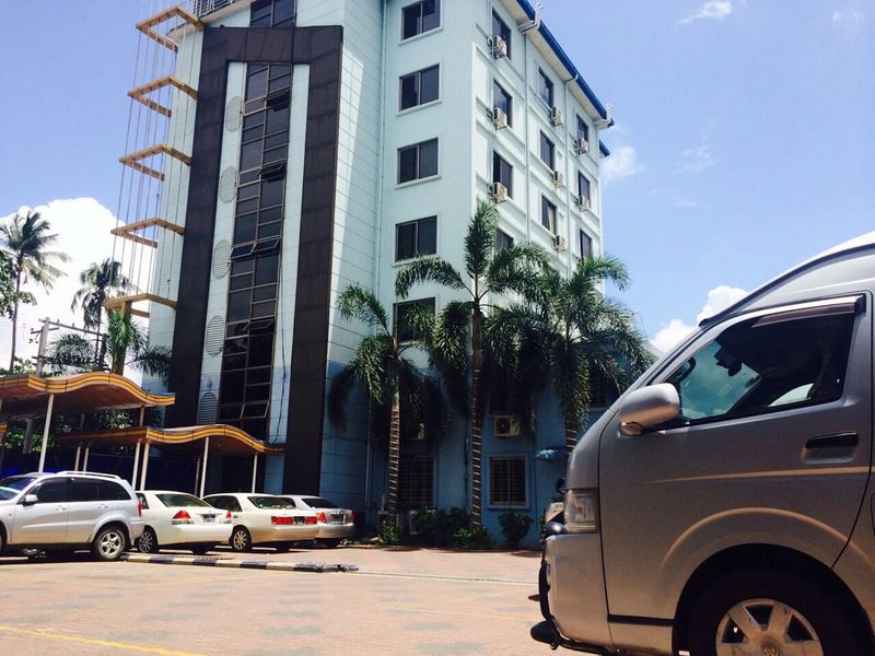 Hotel Glory