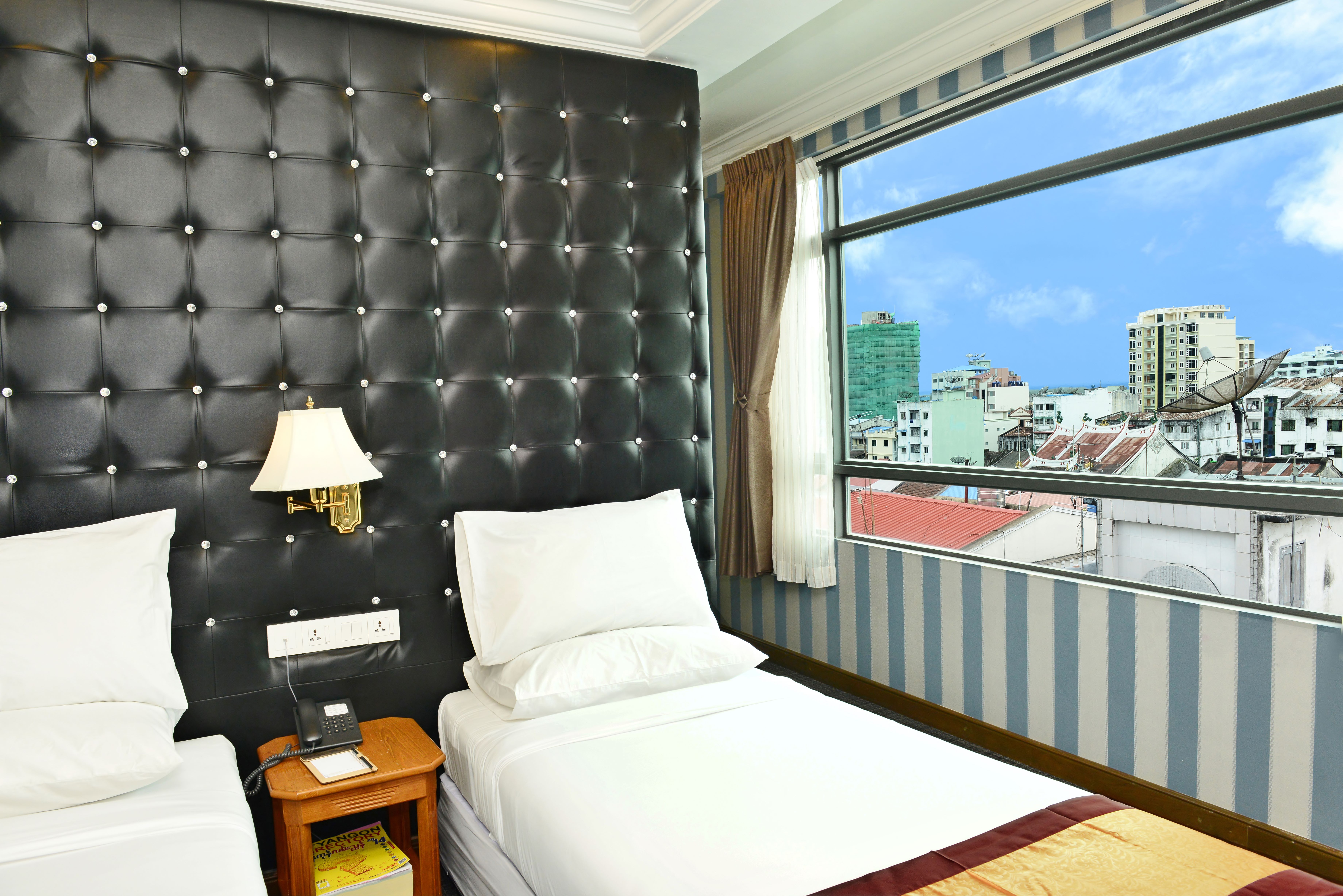 Hotel Grand United 21st Downtown