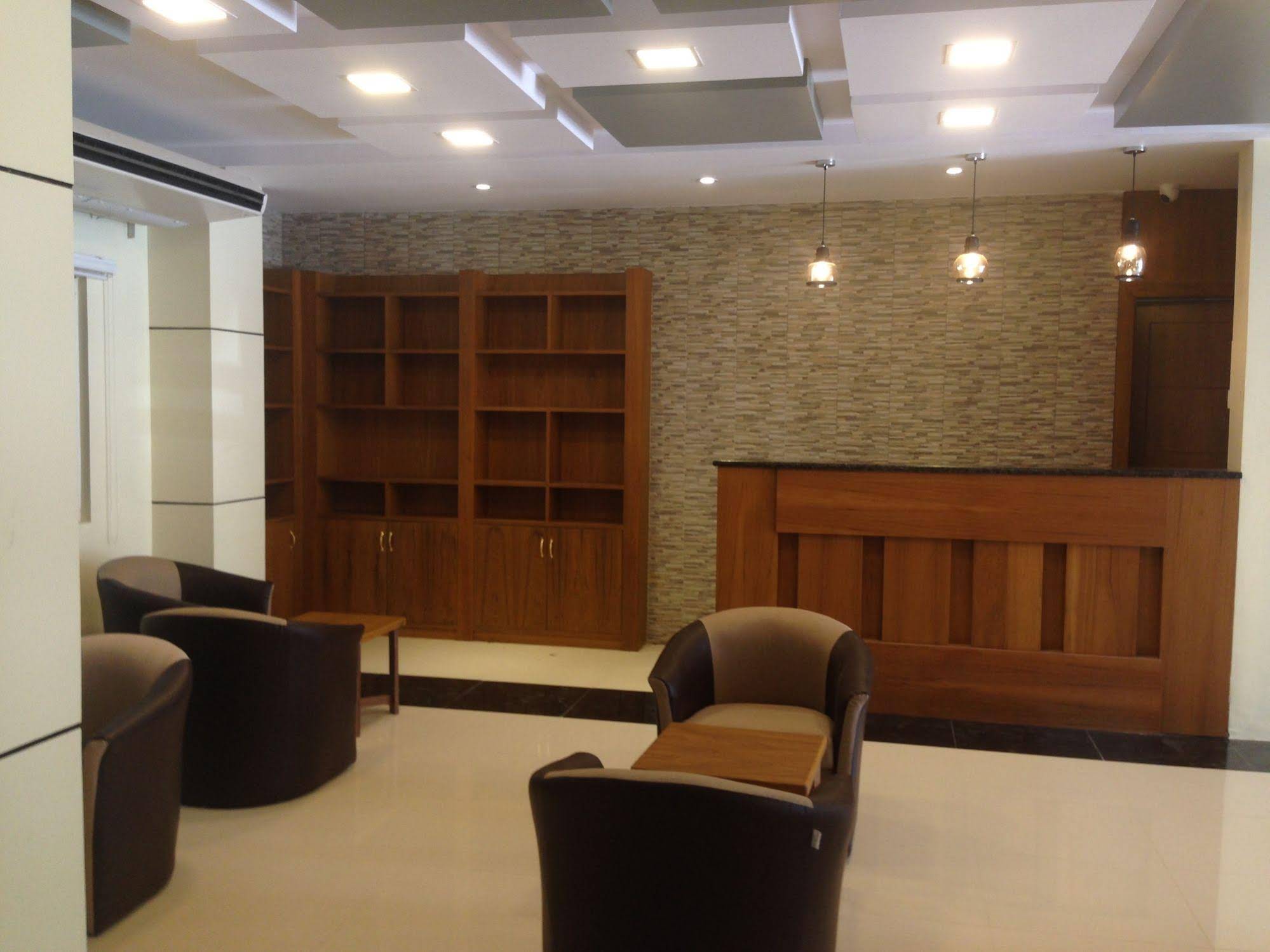 Hotel H Valley Yangon