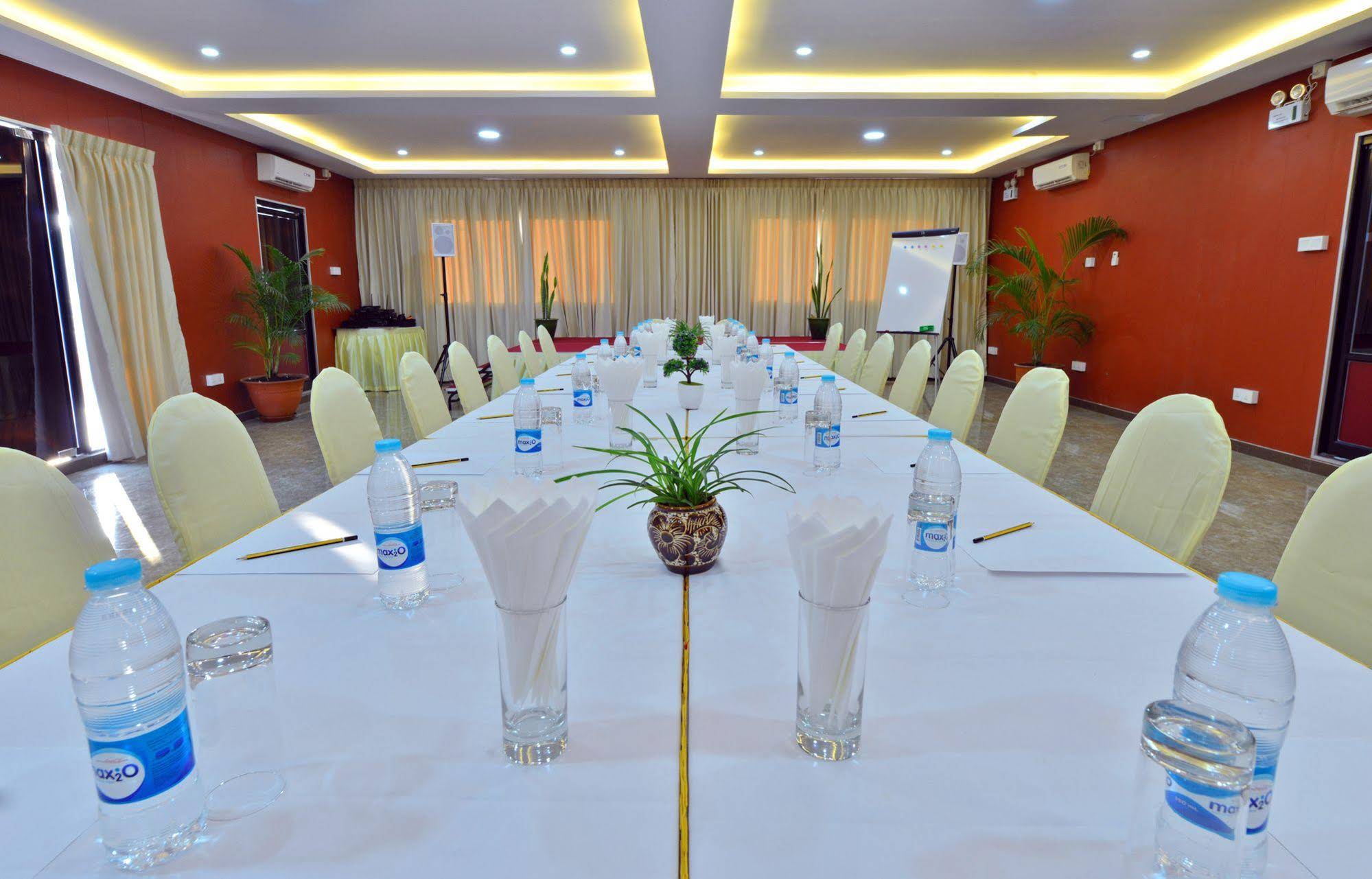 Hotel H Valley Yangon