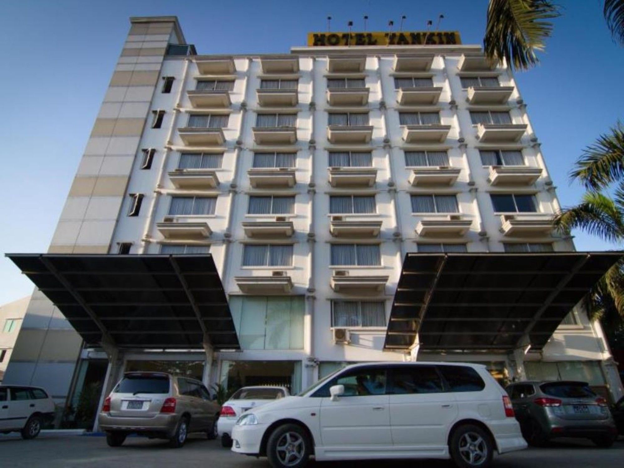 Hotel Yankin