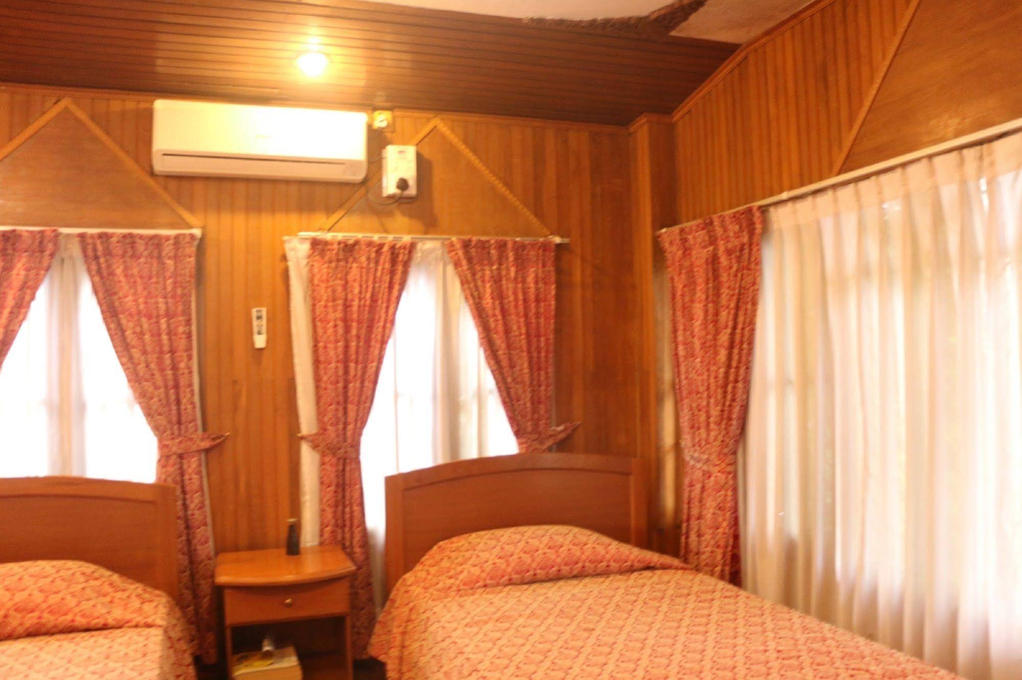Kaung Lay Inn
