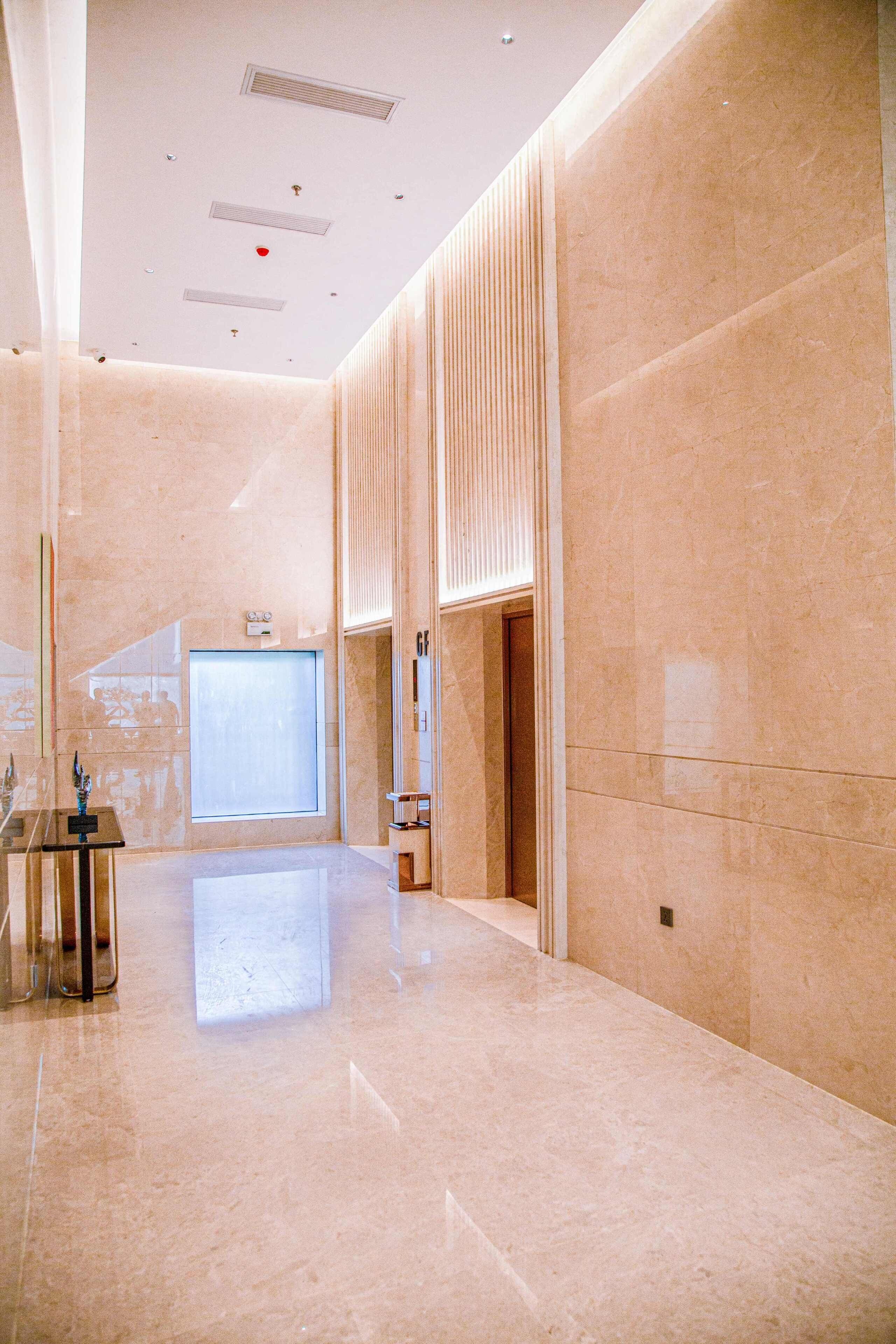 LC International Hotel