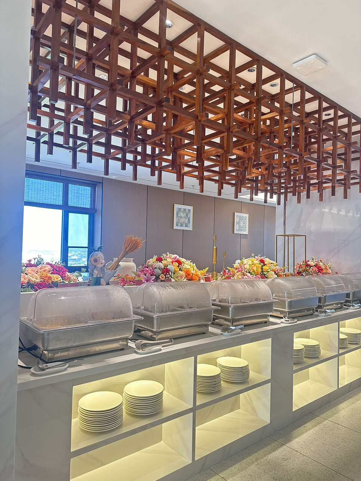 LC International Hotel