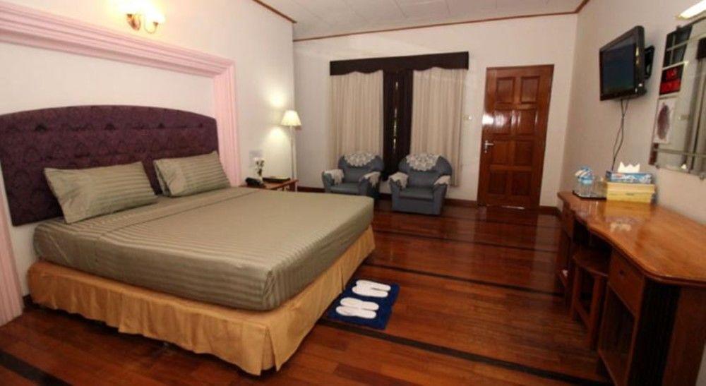Akore Myanmar Life Hotel