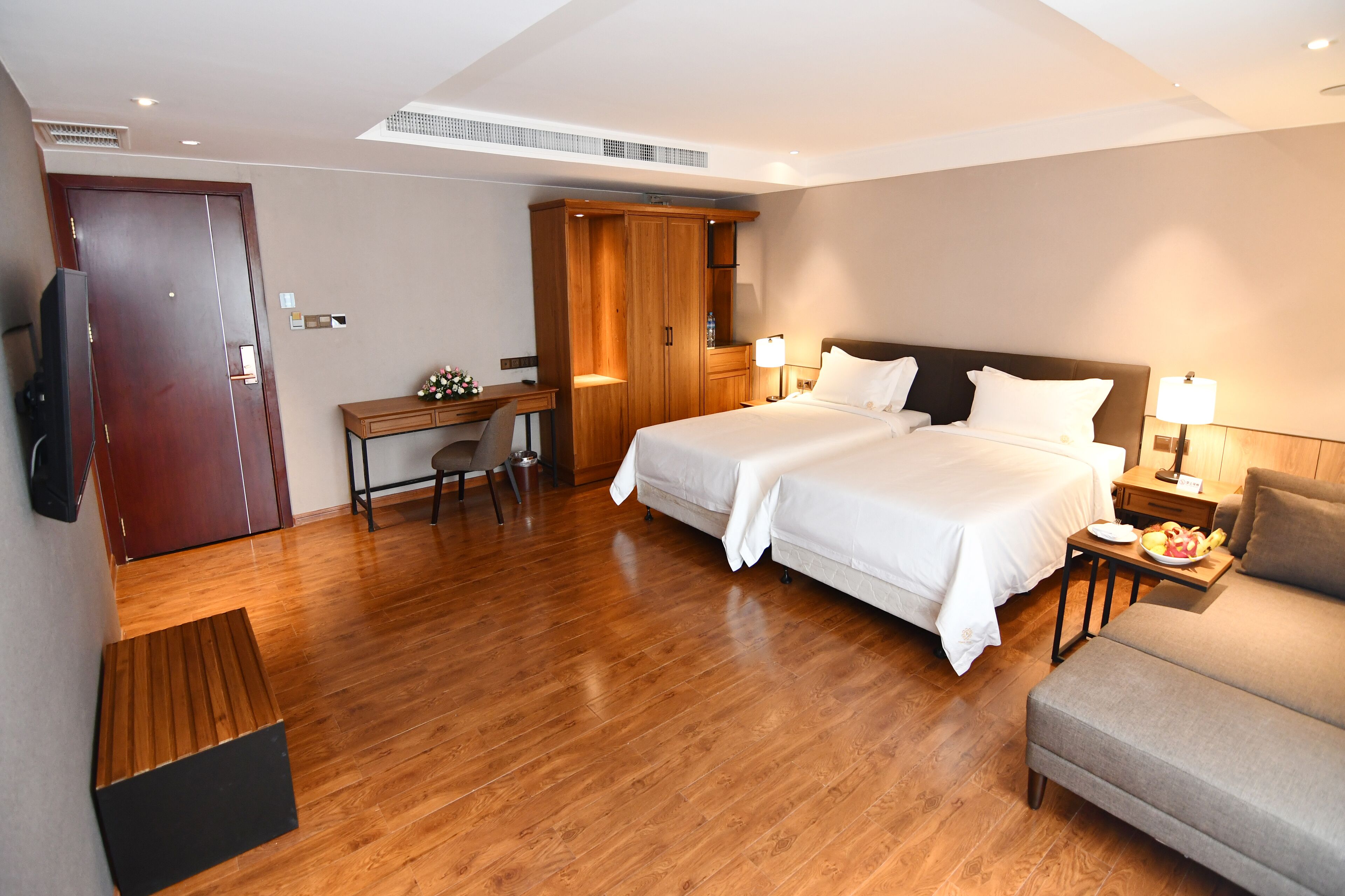 Prince Hotel
