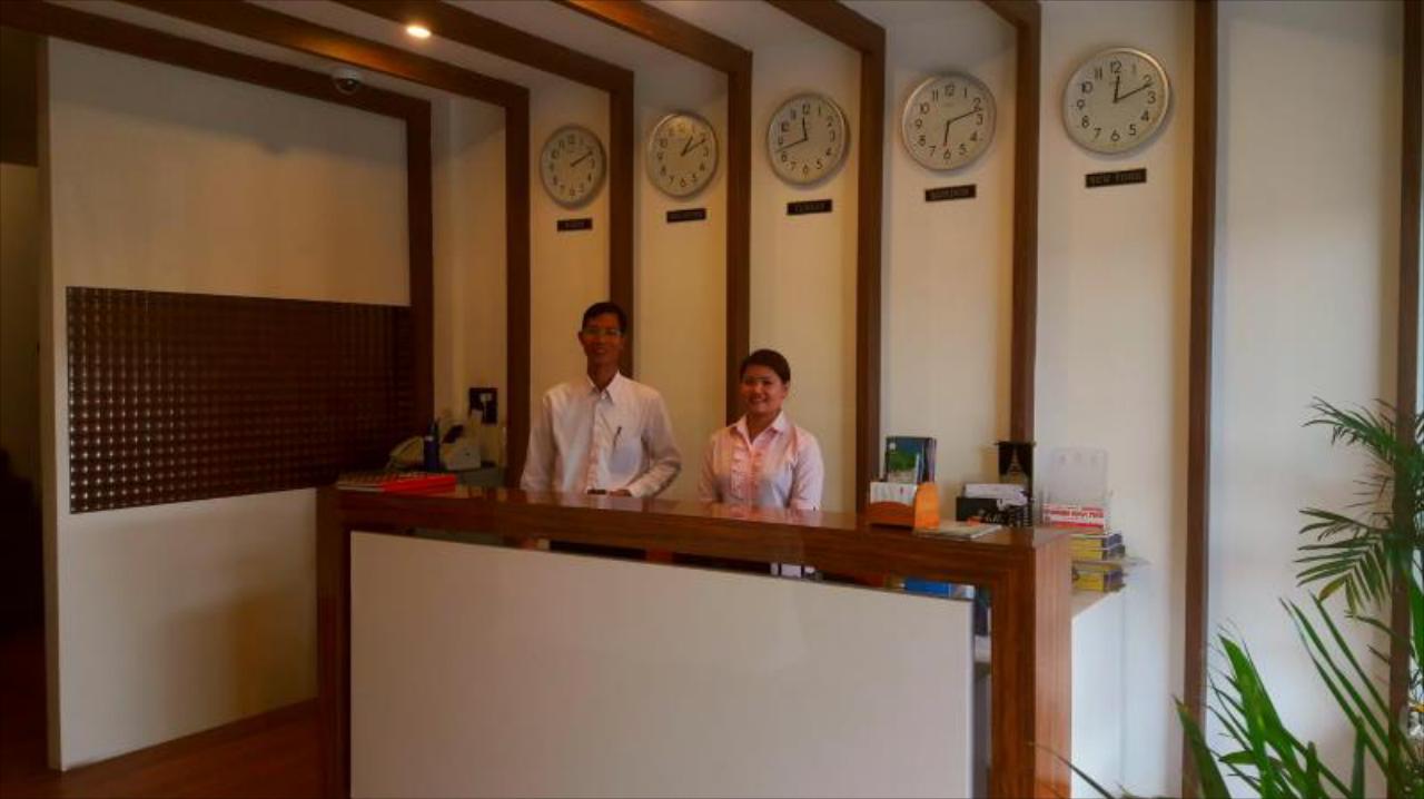 Royal Crown Hotel