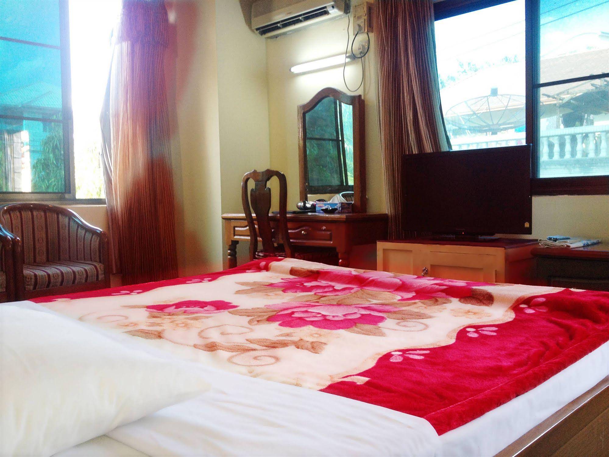 Royal White Elephant Hotel