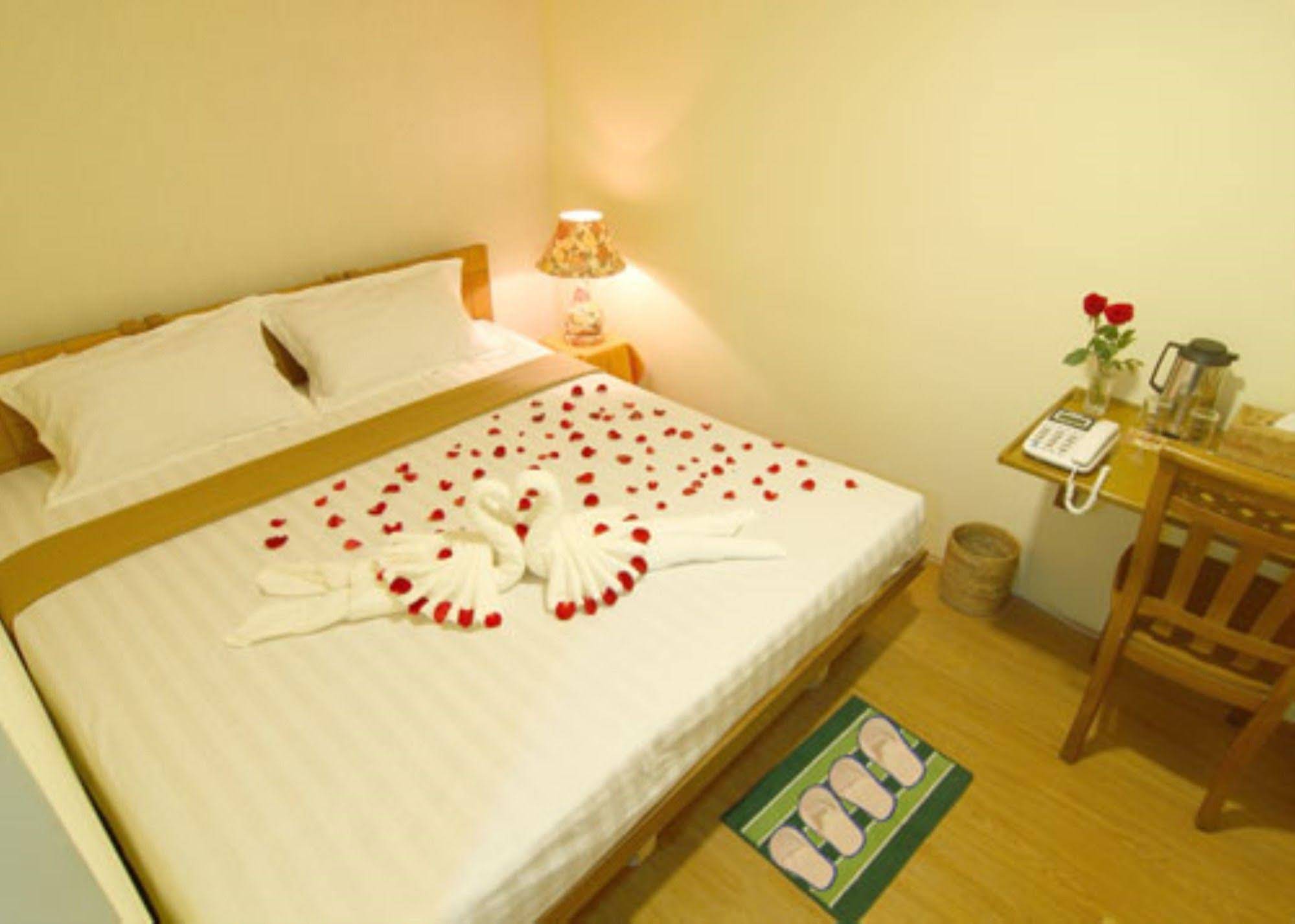 Shwe Htee Guest House