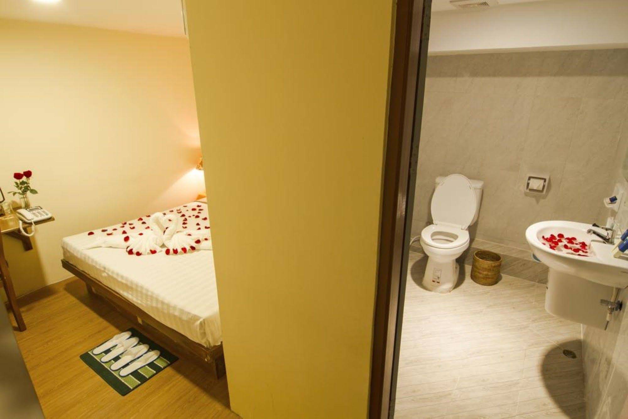 Shwe Htee Guest House