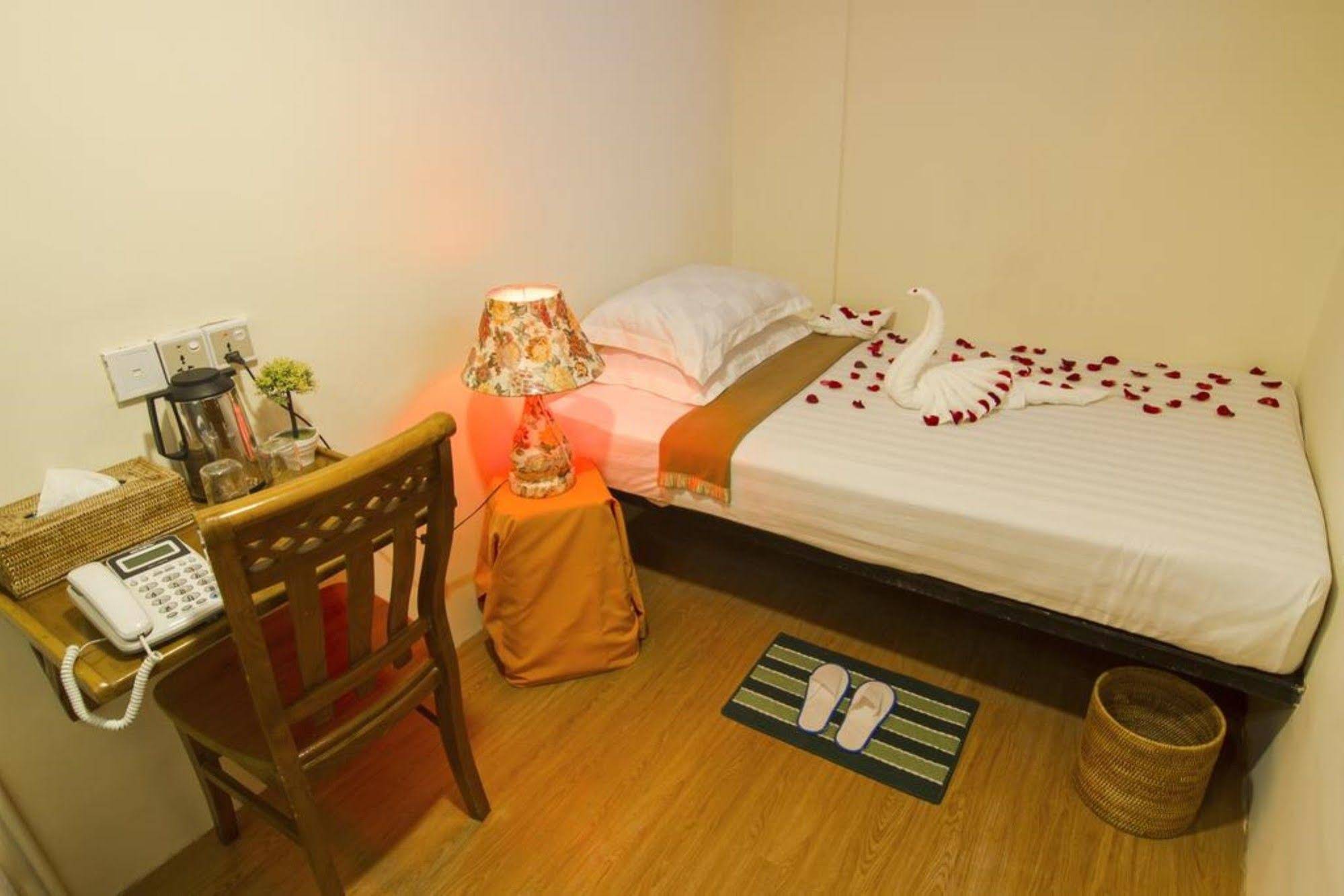 Shwe Htee Guest House