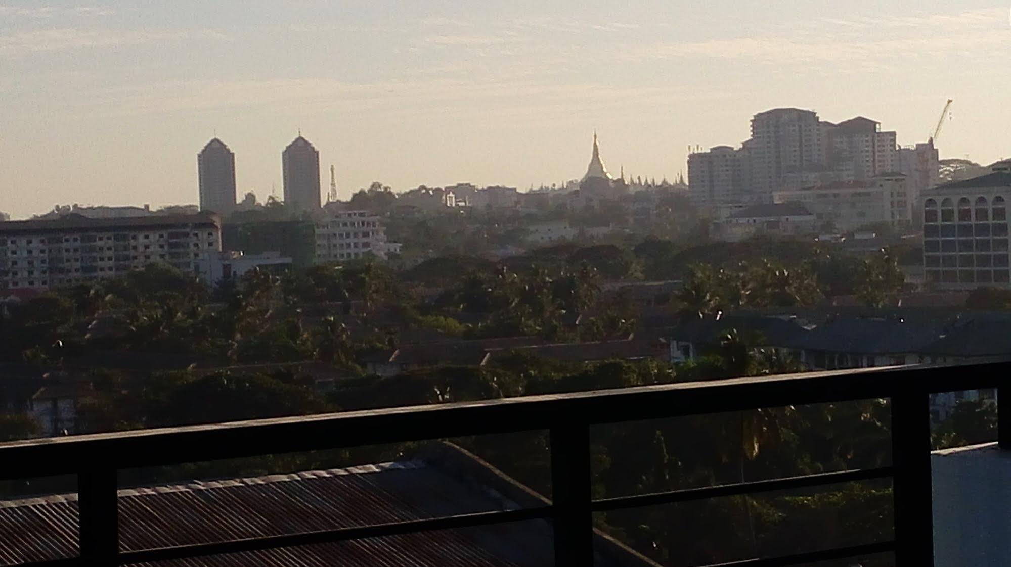Silver Green Hotel Yangon