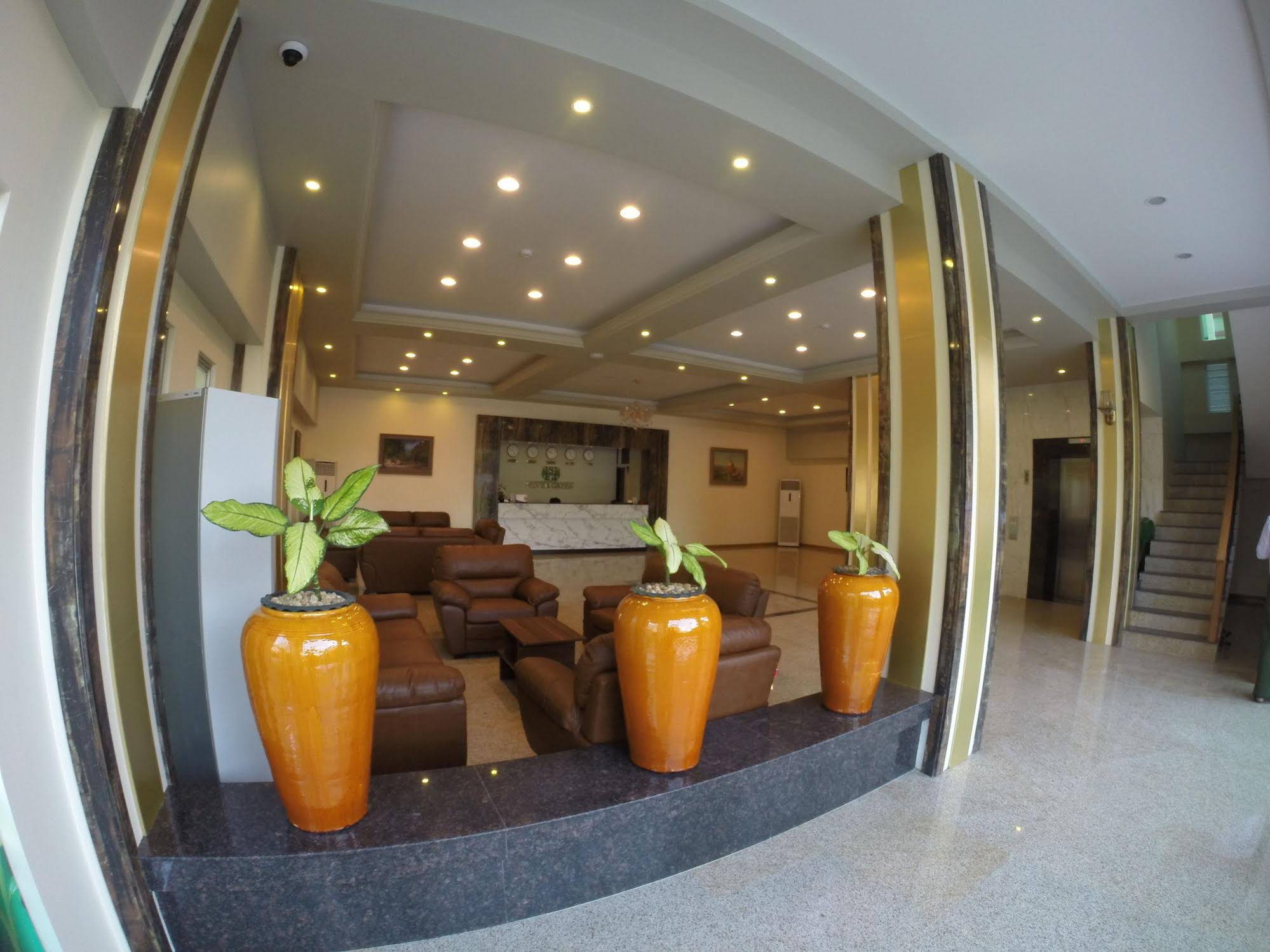 Silver Green Hotel Yangon