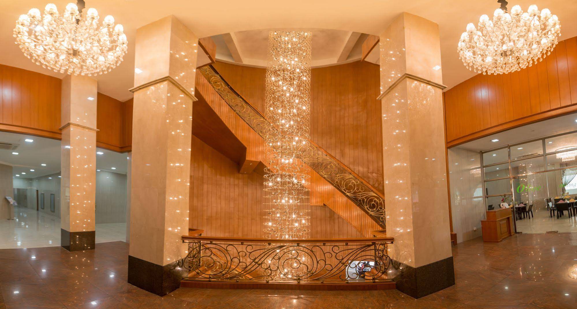 Sky Star Hotel