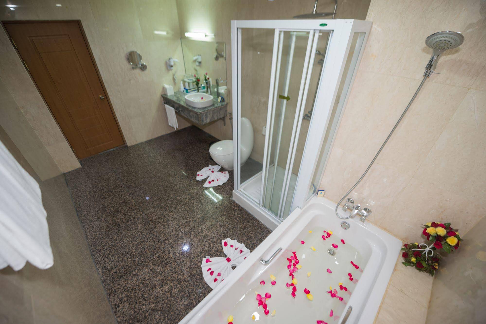 Sky Star Hotel