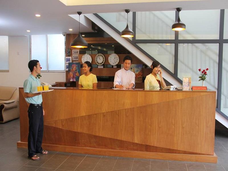 Star Max Hotel